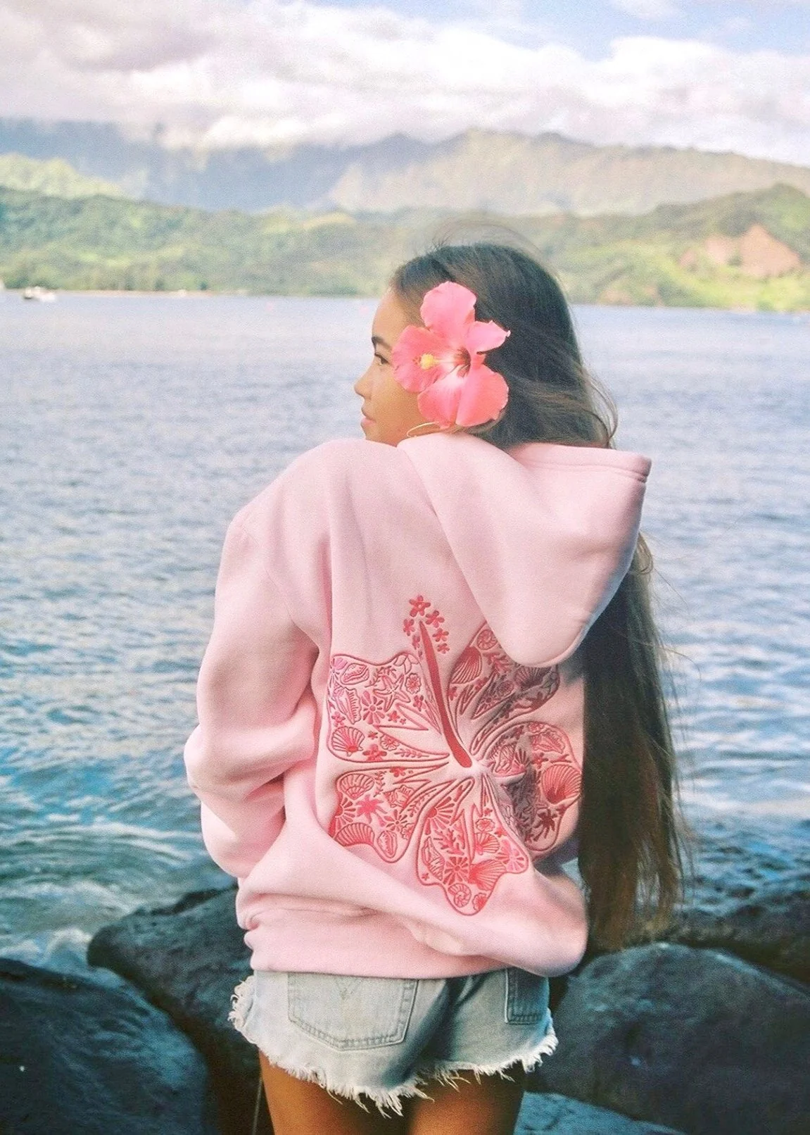 "Hawaii Hibiscus" Hoodie in Blush - Image 3